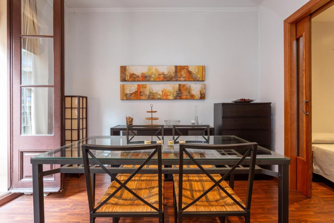 Aparteasy - Turo Park With Lovely Balcony Apartment *