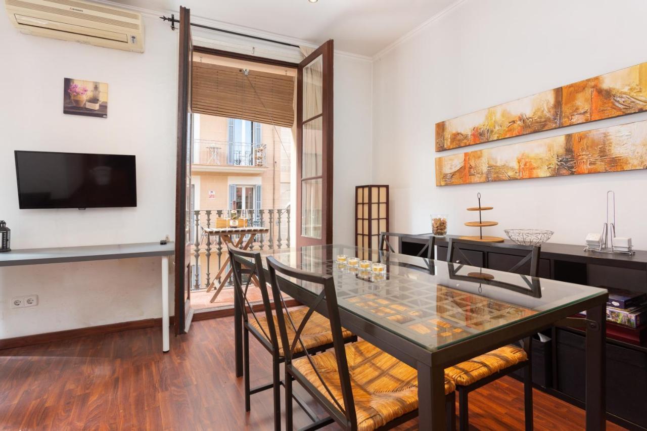 Aparteasy - Turo Park With Lovely Balcony Apartament